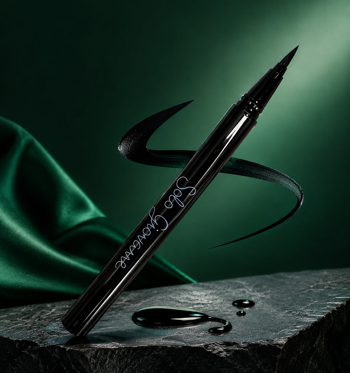 SG So Edgy Deep eyeliner 01